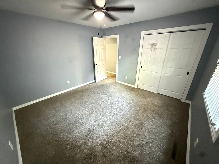 3642 S Westwood Ave — Photo 9