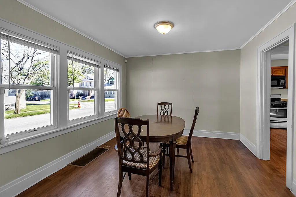110 Merrimac St — Photo 2