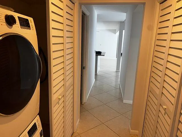 112 E Coral Fish Ln — Photo 10