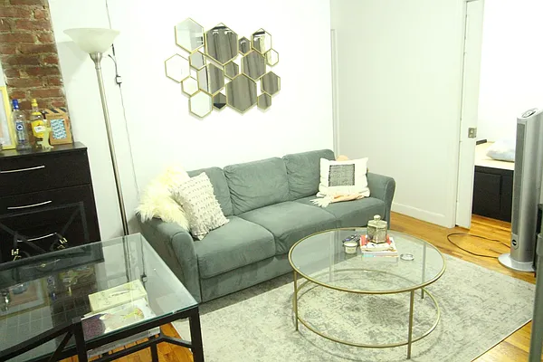 Rented by Alpha Properties NYC I LLC | media 24