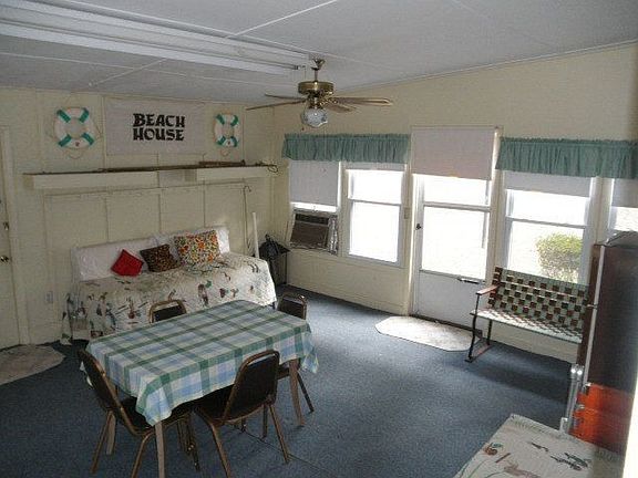 5th image of 1550 Cuscowilla Ln