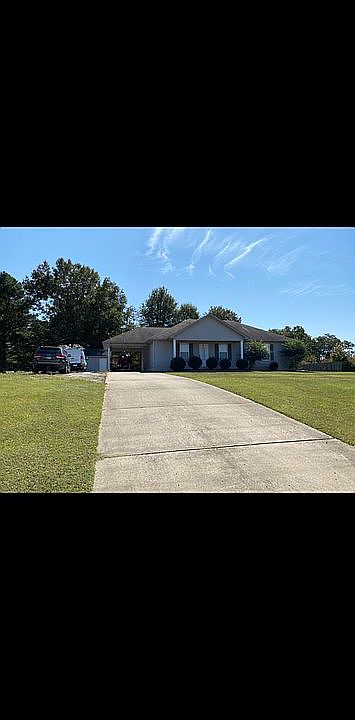 1st image of 94 Aaron Dr