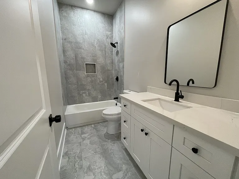 1333 Angela St #1333 — Photo 13