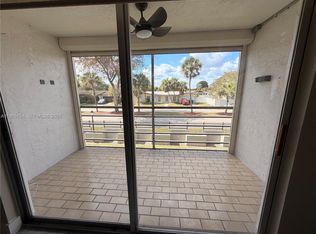 14180 SW 84th St APT 203-G, Miami, FL 33183