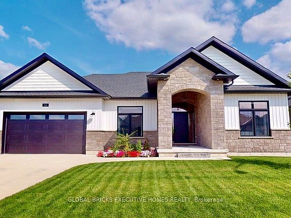 2nd image of 214 Irishwood Ln