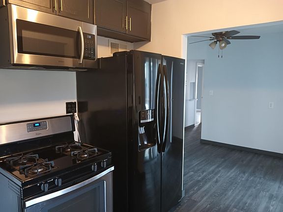 5th image of 2627 Wicker Ave