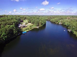 2 Lakeside Ter, Voluntown, CT 06384