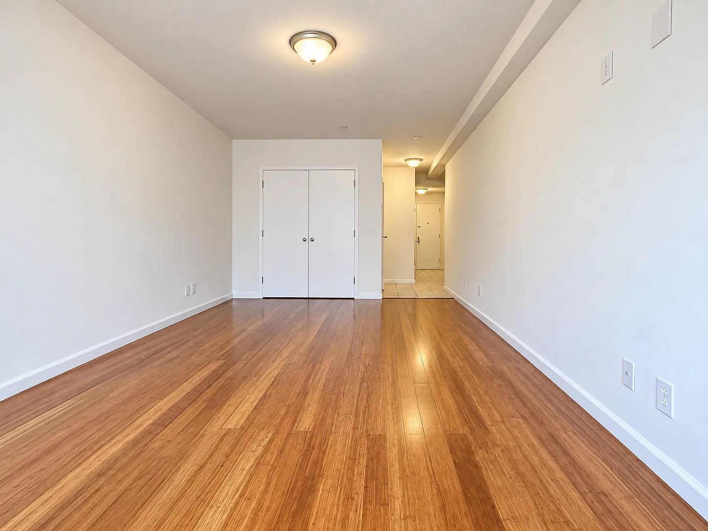 322 East 39th Street — Photo 3