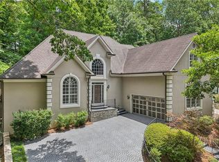 9 Vale Close NE, Atlanta, GA 30324