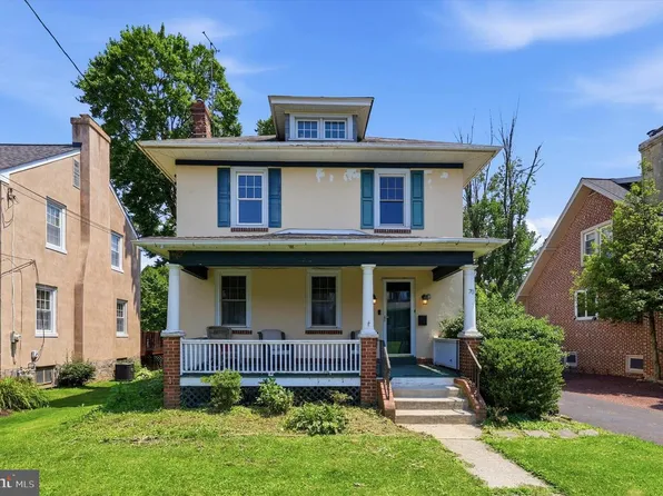 70 N Wakefield Rd, Norristown, PA 19403