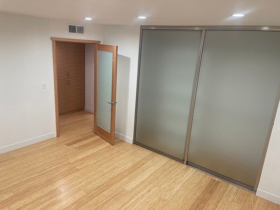 4th image of 11911 Dorothy St APT 208