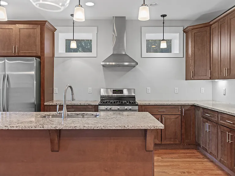 5721 Alabama Ave — Photo 10