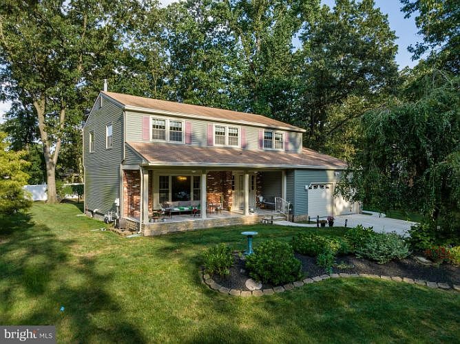 1st image of 150 Squirrel Tree Ln