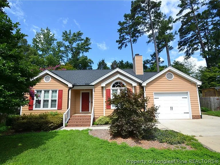 5909 Royal Coach Ct — Photo 1