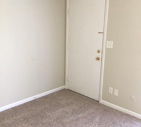 Front Entrance - Living Room