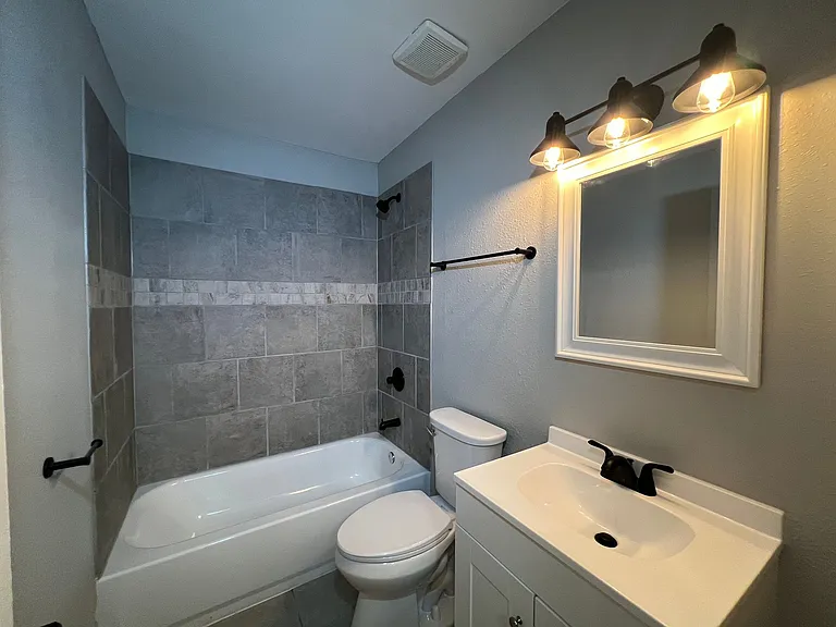 3012 Waynoka Ave — Photo 12