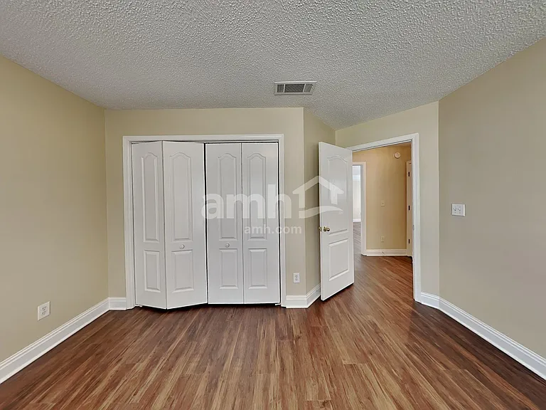154 Acadian Dr — Photo 20