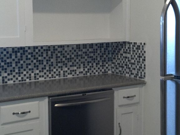 Kitchen (dishwasher)