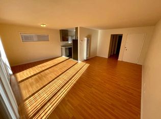 710 N Claremont St APT 4, San Mateo, CA 94401