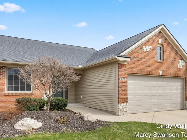 279 Aleigha Ct NW, Grand Rapids, MI 49534