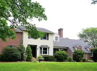 3075 Rambeau Rd, Bethlehem, PA 18020