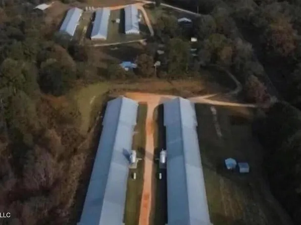 10887 Highway 18, Magee, MS 39111