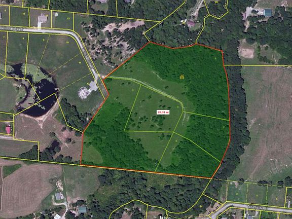 3rd image of Willow Lake Dr