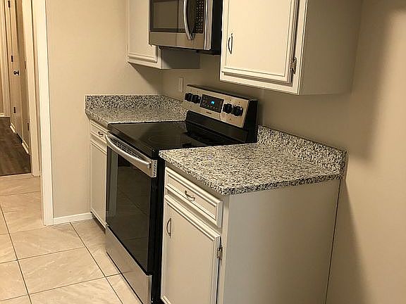 5th image of 5109 W Rolling Hill Dr