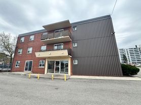 105 Tia Dr