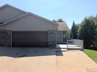 1623 S Cleveland Ave SUITE D, Sioux Falls, SD 57103
