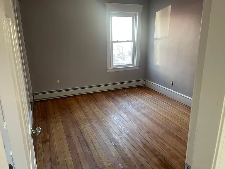 135 Norfolk Ave #1-F — Photo 4