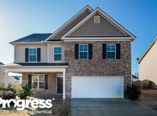1130 Bowlin Dr, Locust Grove, GA 30248