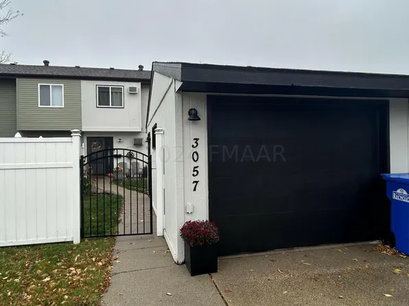 3057 22nd St S, Fargo, ND 58103