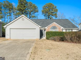 1013 Bluecoat Cir, Hampton, GA 30228