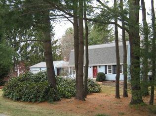 14 High Meadow Dr, West Springfield, MA 01089