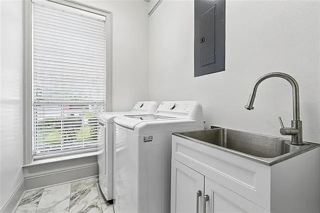 221 Spring Rose Dr — Photo 17