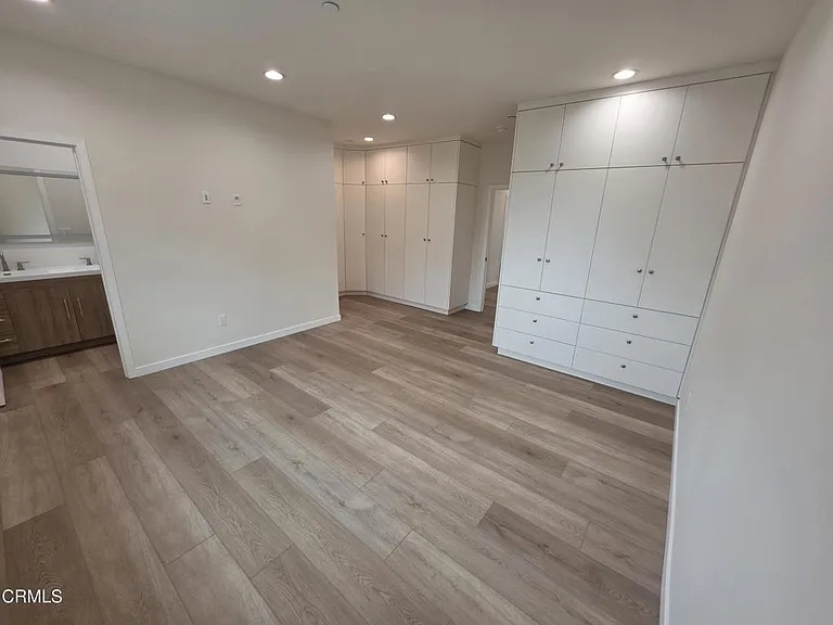 6746 Ben Ave — Photo 35