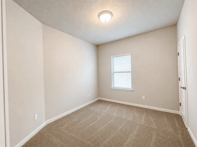 7149 Magnolia Crk #201 — Photo 19