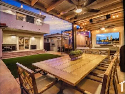 564 Guava Ave — Photo 3