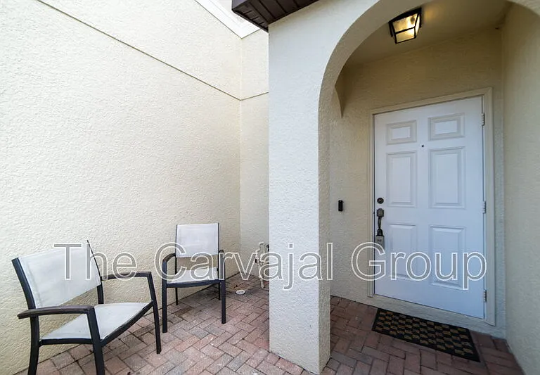 2210 Seven Oaks Dr — Photo 36