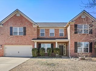 1048 Addington Rd, Hendersonville, TN 37075