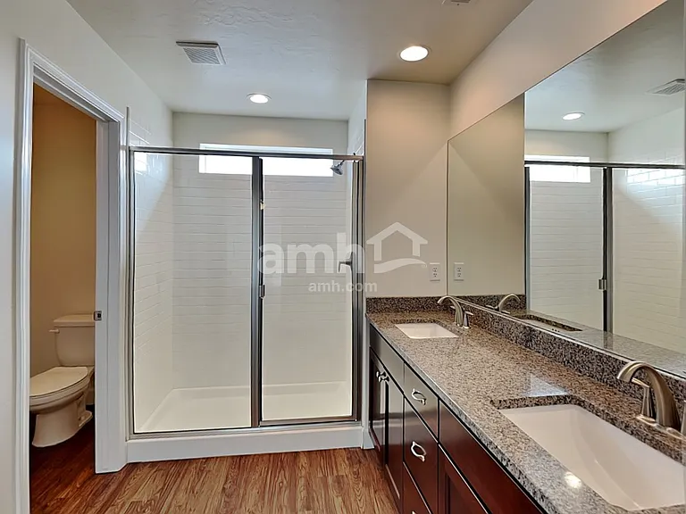 1511 S Horton St — Photo 14