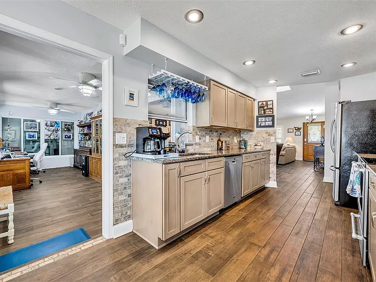 11768 W Riverhaven Dr — Photo 17