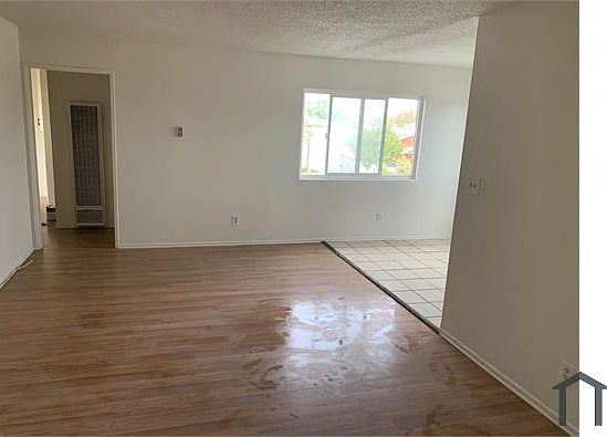 3rd image of 1102 W 97th St APT 2