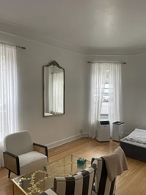 Rented by K & O Realty Associates Inc. | media 16