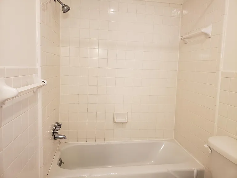 1505 Eastmoreland Ave — Photo 20