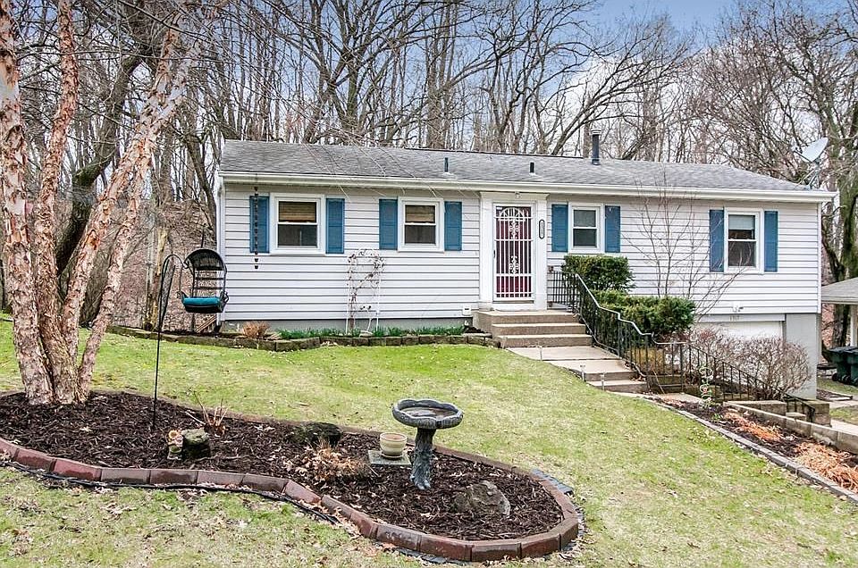 1st image of 1317 Parkwood Dr SE