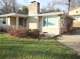 30632 N Shore Dr, Elkhart, IN 46514