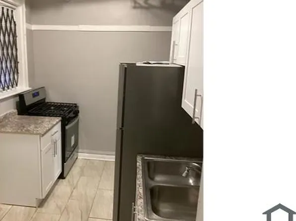 7756 S Jeffery Blvd #1, Chicago, IL 60649