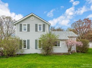 12162 Stony Creek Rd, Milan, MI 48160